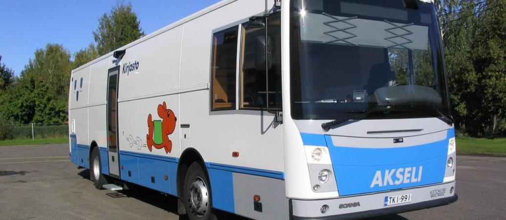 Kirjastoauto akseli.